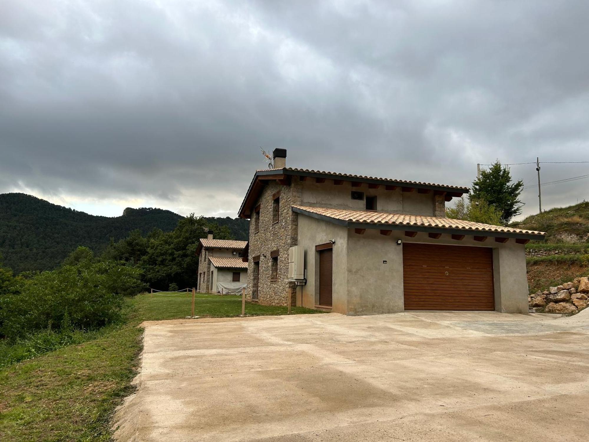 Casa De Les Escoles, Espinalbet - Alberga Castellar del Riu المظهر الخارجي الصورة