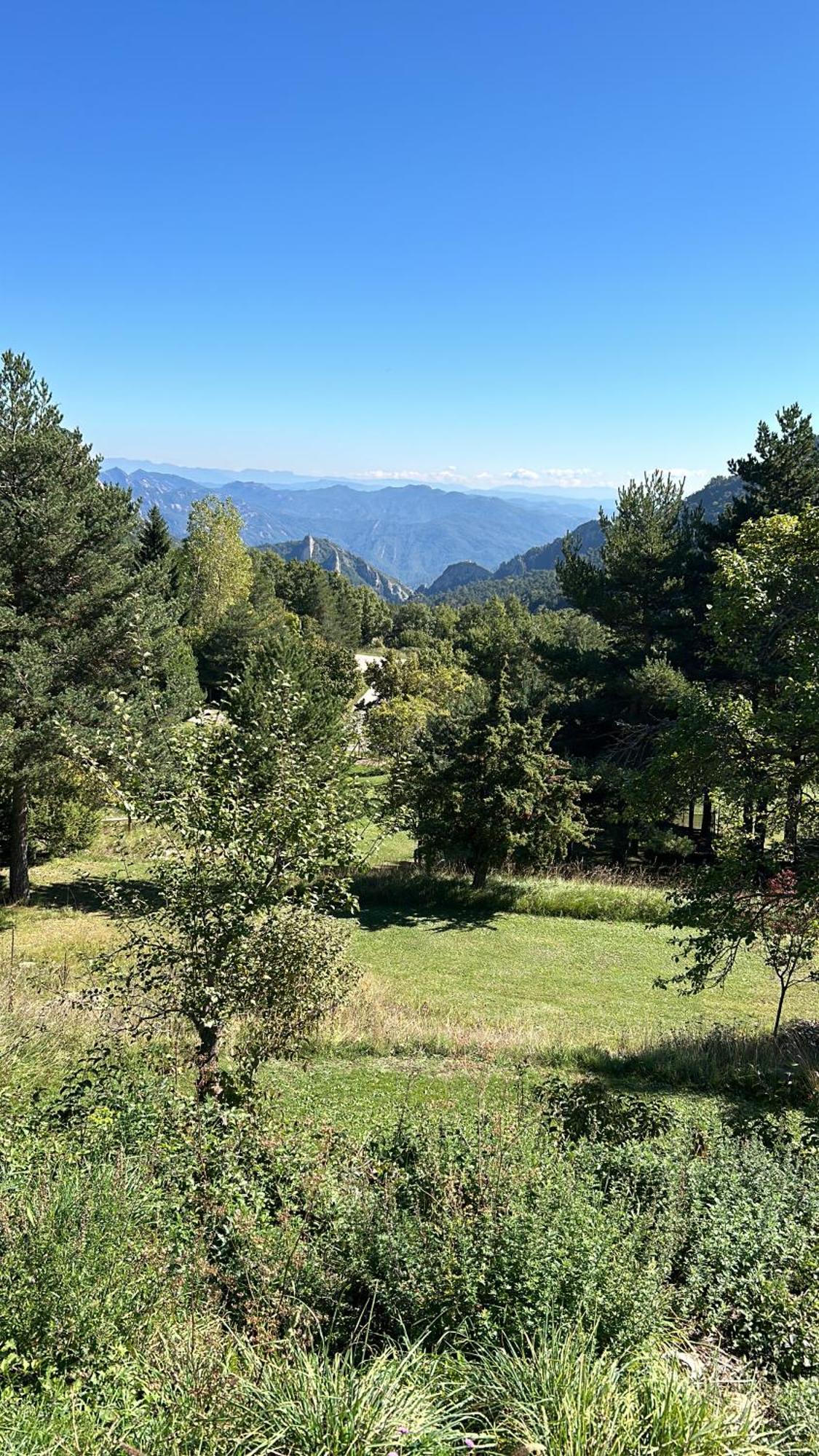 Casa De Les Escoles, Espinalbet - Alberga Castellar del Riu المظهر الخارجي الصورة